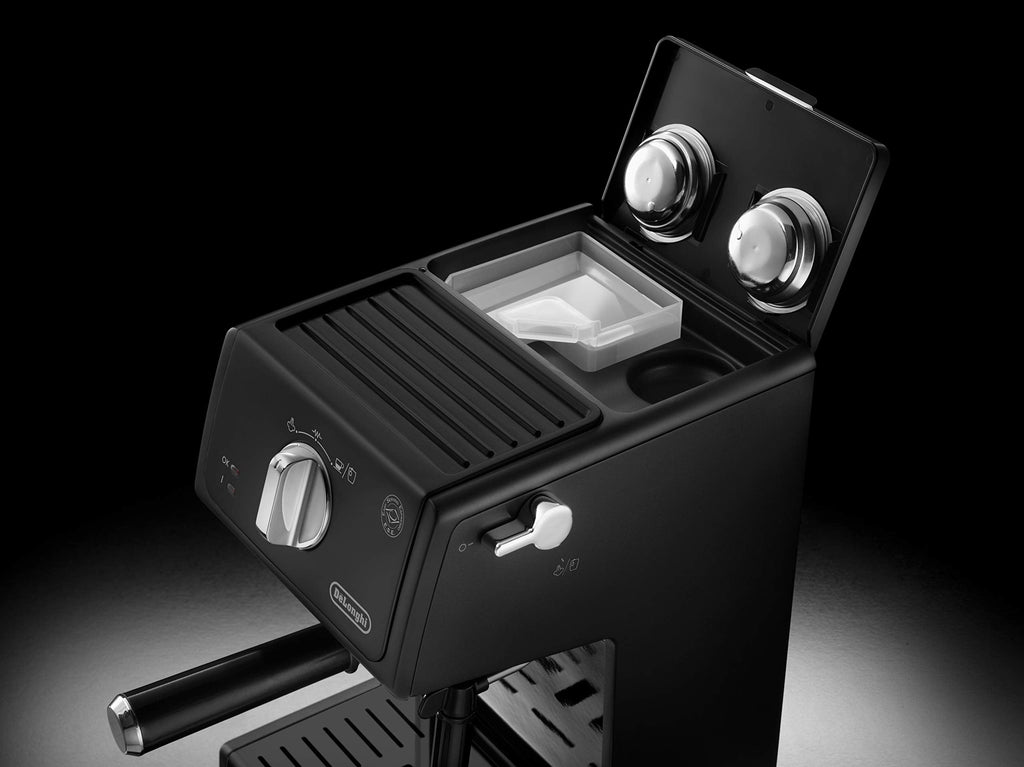 Machine à expresso, Porte-filtre avec finition aluminium, Noir